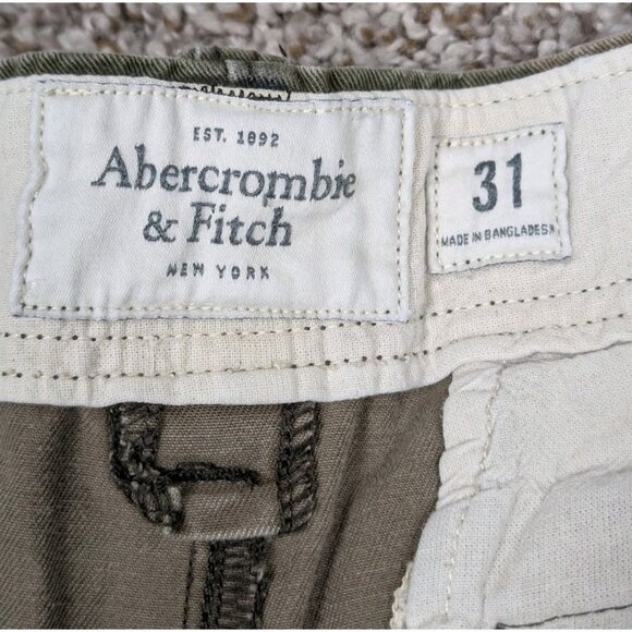 Vintage Y2K Abercrombie & Fitch Camo Cargo Shorts Mens Size 31 10" Inseam - Picture 3 of 6